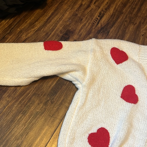 Luna and Ivy Heart Button-up Cardigan - Picture 2 of 4